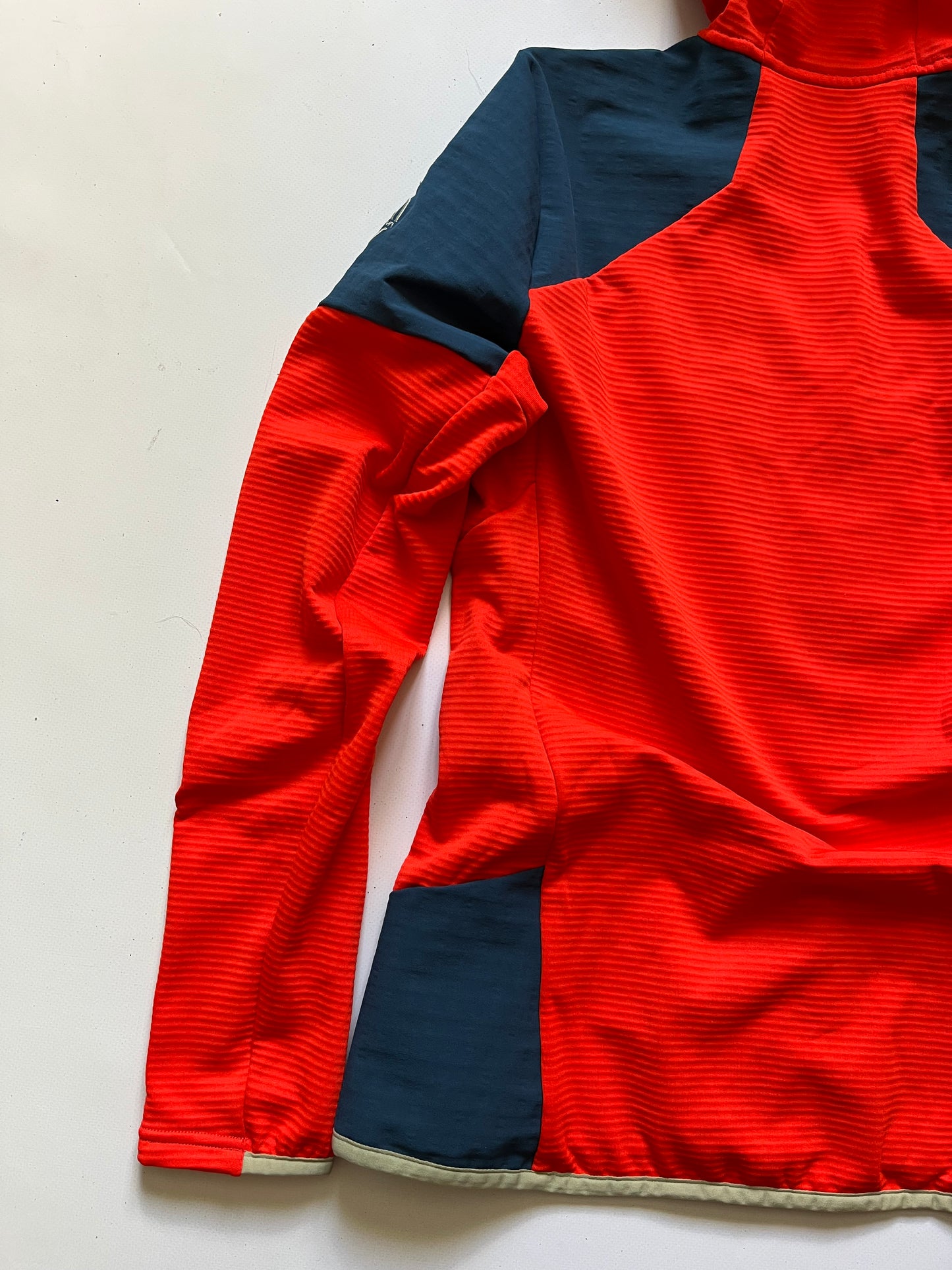 La Sportiva Lucendro Thermal hooded jacket