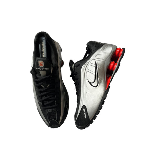 Nike Shox R4 Retro OG Black Metallic Silver Red Sneakers Shoes